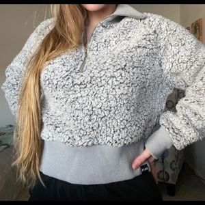 Victoria’s Secret Pink gray sherpa pull-over